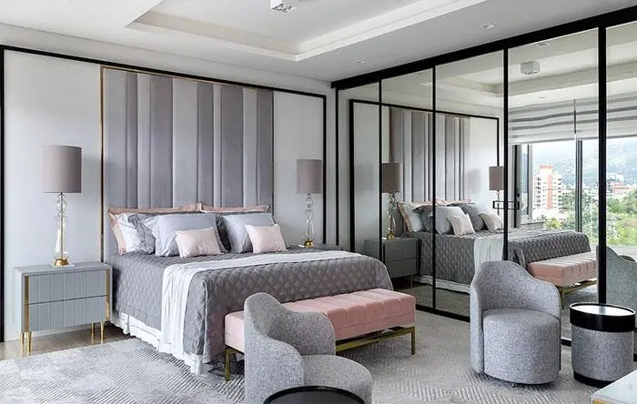 espelho refletindo a cama no quarto feng shui posição incorreta